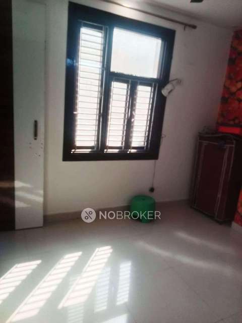 2 BHK Flat In Builder Floor For Sale  In Om Vihar