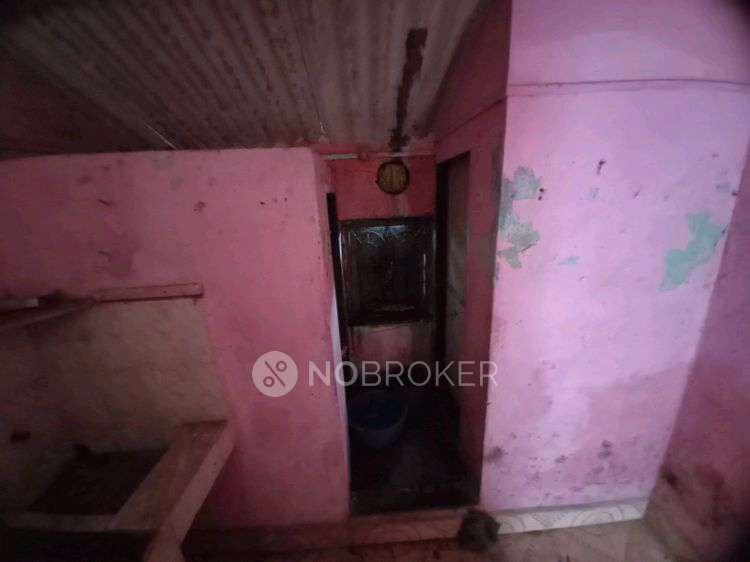 Godown/Warehouse in 4, Ashale Gaon Road, Mumbai for sale 