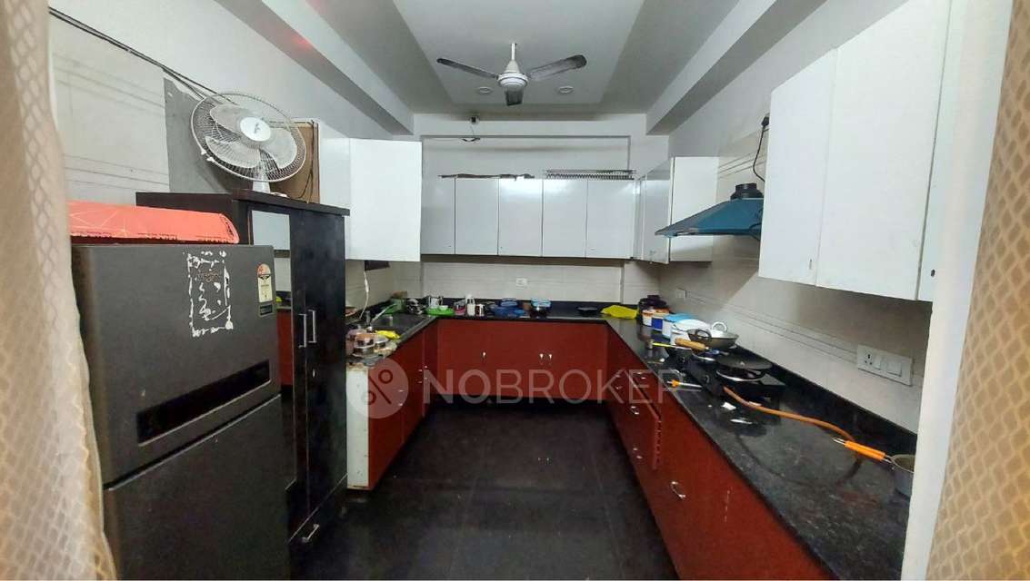 PG for Girls in Zodiac Park