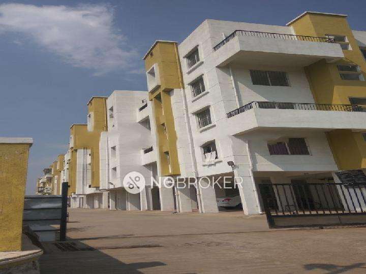 2 BHK Flat In Pristine East Winds For Sale  In Wagholi