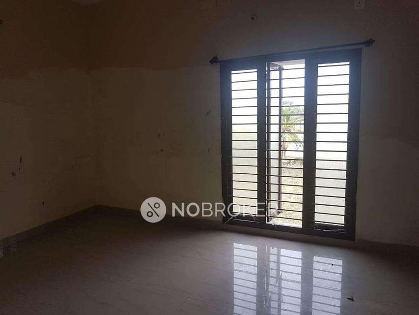 2 BHK Flat In Vignesham For Sale  In Kazhipattur