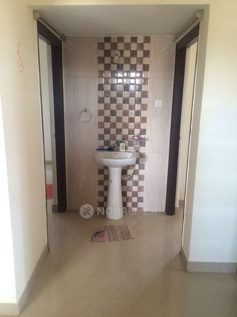 2 BHK Flat In Prakruthi Nilayam, Kondapur For Sale  In Kondapur
