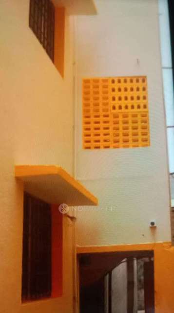 PG for Boys in Vadapalani