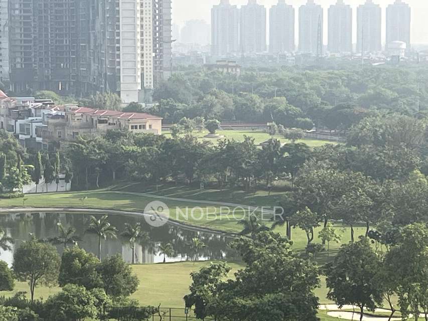 2 BHK Flat In Jaypee Greens The Pavilion Court, Sector 128 For Sale  In Sector 128