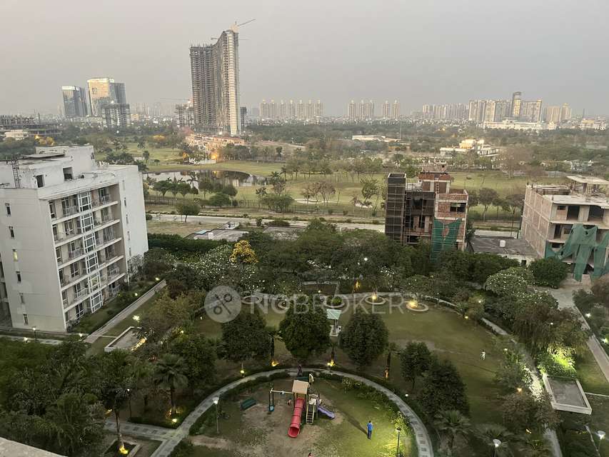 2 BHK Flat In Jaypee Greens The Pavilion Court, Sector 128 For Sale  In Sector 128