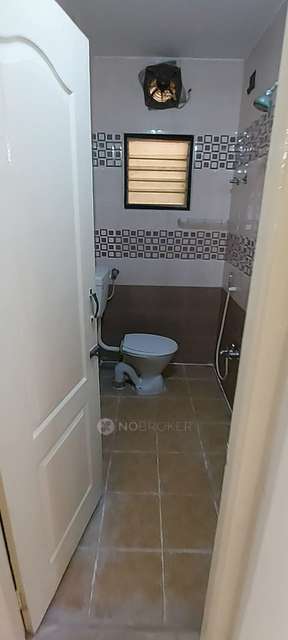 2 BHK Flat In Kb Apartment For Sale  In Kolapakkam Maxworth Nagar