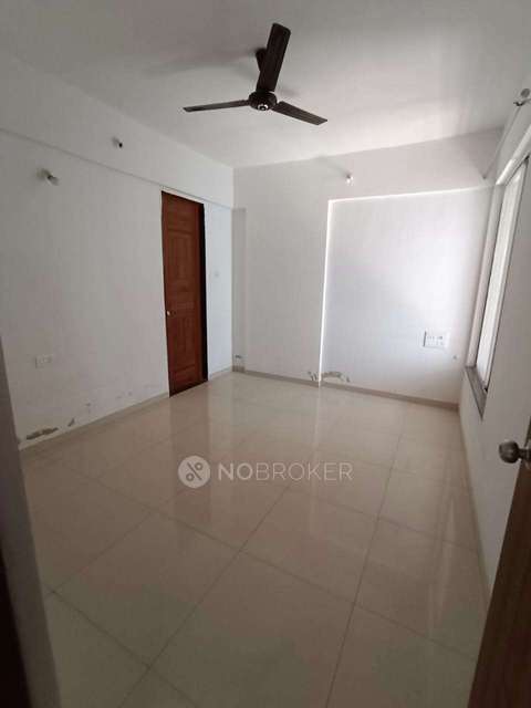 2 BHK Flat In Divine Driv Apartment For Sale  In Wakad