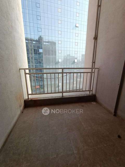 2 BHK Flat In Divine Driv Apartment For Sale  In Wakad