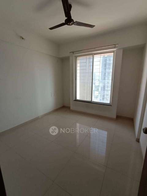 2 BHK Flat In Divine Driv Apartment For Sale  In Wakad