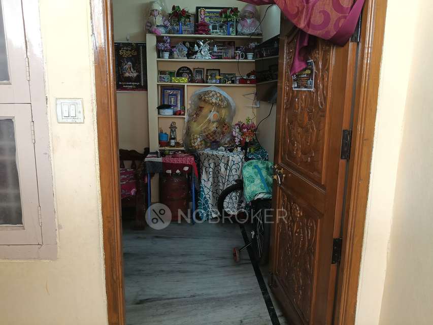 2 BHK Flat In Sri Laxmi Nilayam For Sale  In Sanath Nagar 