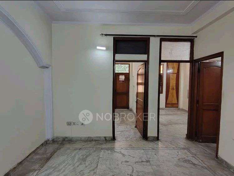 PG for Boys in Mukherjee Nagar