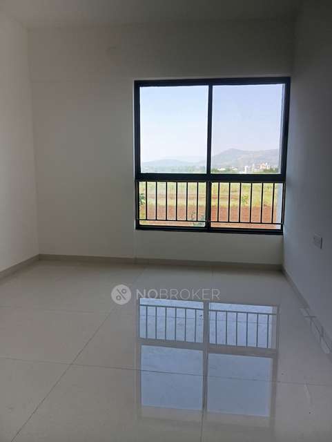 2 BHK Flat In Shapoorji Paloonji Sensorium For Sale  In Hinjewadi