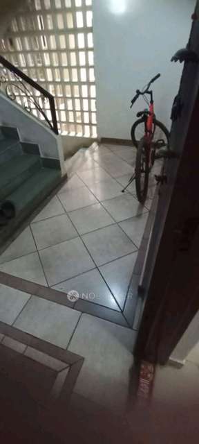 2 BHK Flat In E1 E2 Hyde Park Residency For Sale  In Thane West