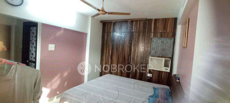 2 BHK Flat In E1 E2 Hyde Park Residency For Sale  In Thane West
