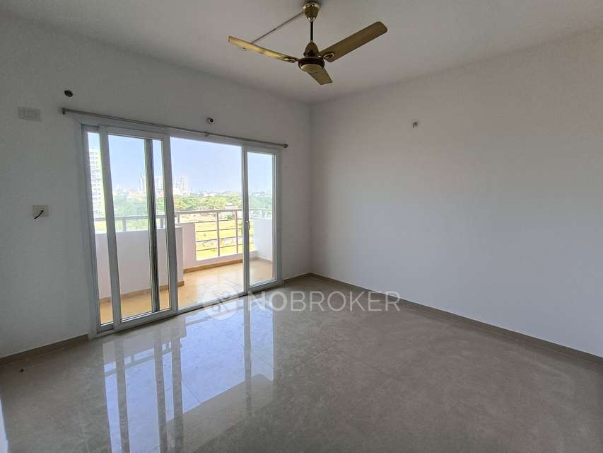 2 BHK Flat In Padur For Sale  In Padur