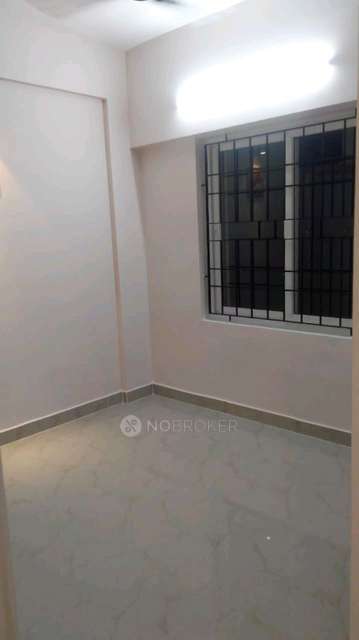 2 BHK Flat In S.i.s Queenstown For Sale  In Guduvancheri