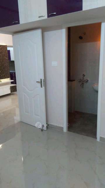 2 BHK Flat In S.i.s Queenstown For Sale  In Guduvancheri