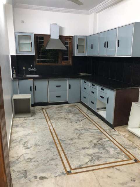 3 BHK Flat In Sri Sai Rajendra Prestige Apartments For Sale  In West Marredpally