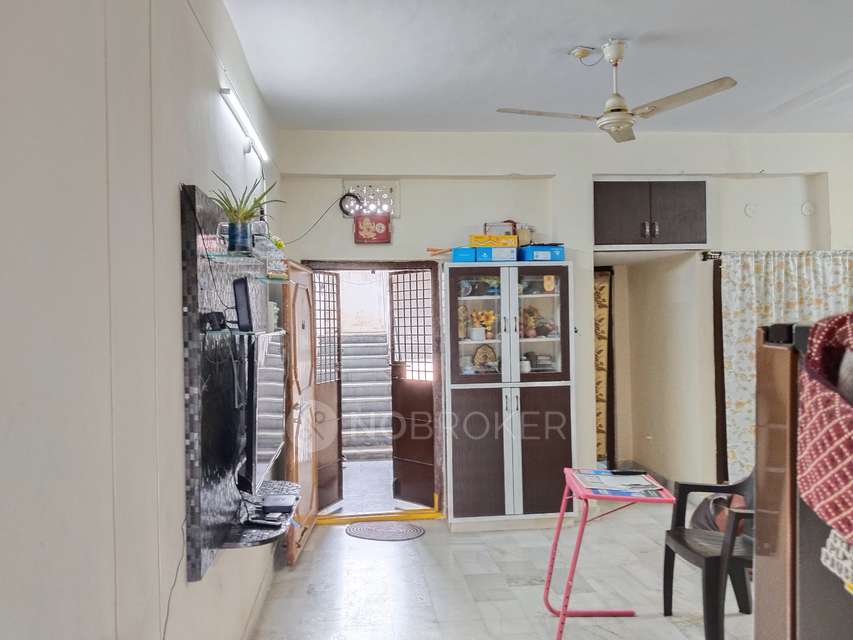 2 BHK Flat In Srinivasa Sadan For Sale  In New Nallakunta