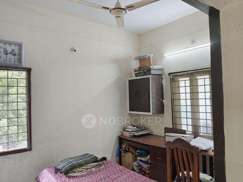 2 BHK Flat In Srinivasa Sadan For Sale  In New Nallakunta