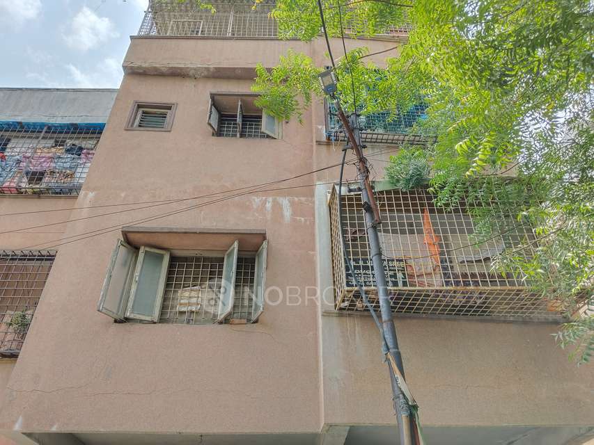 2 BHK Flat In Srinivasa Sadan For Sale  In New Nallakunta