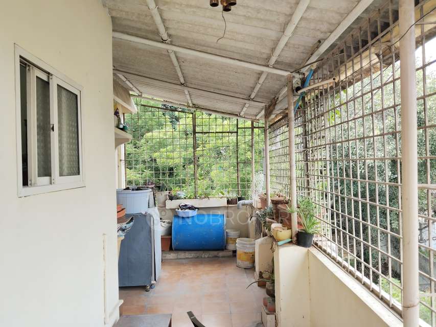 2 BHK Flat In Srinivasa Sadan For Sale  In New Nallakunta