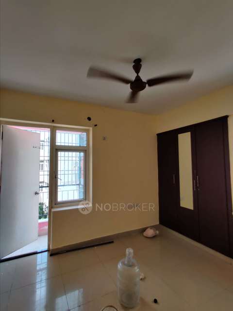 3 BHK Flat In S & P Living Space For Sale  In Ayanambakkam