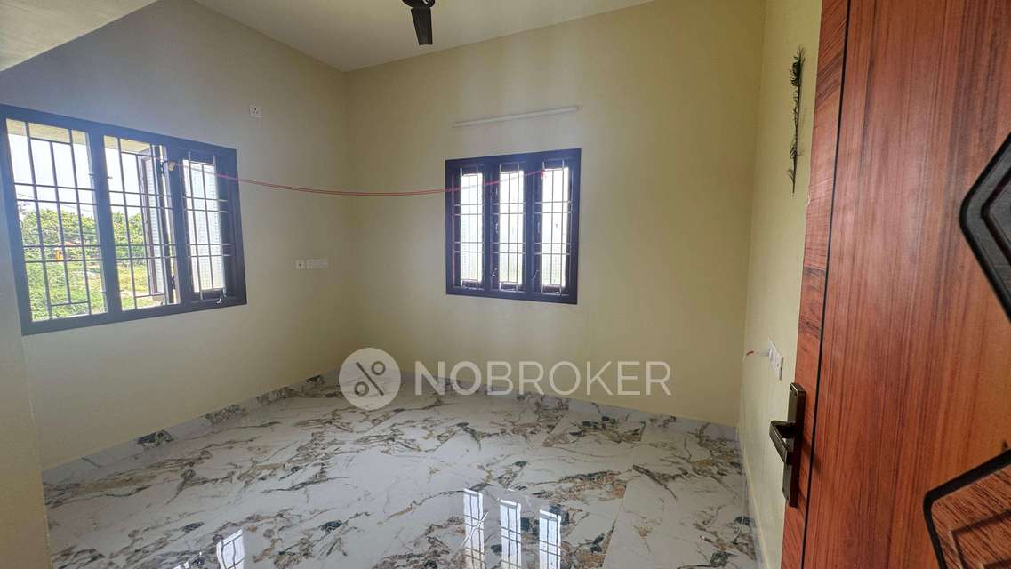 Shared Room for Female In 1 BHK  In  Kattankulathur 