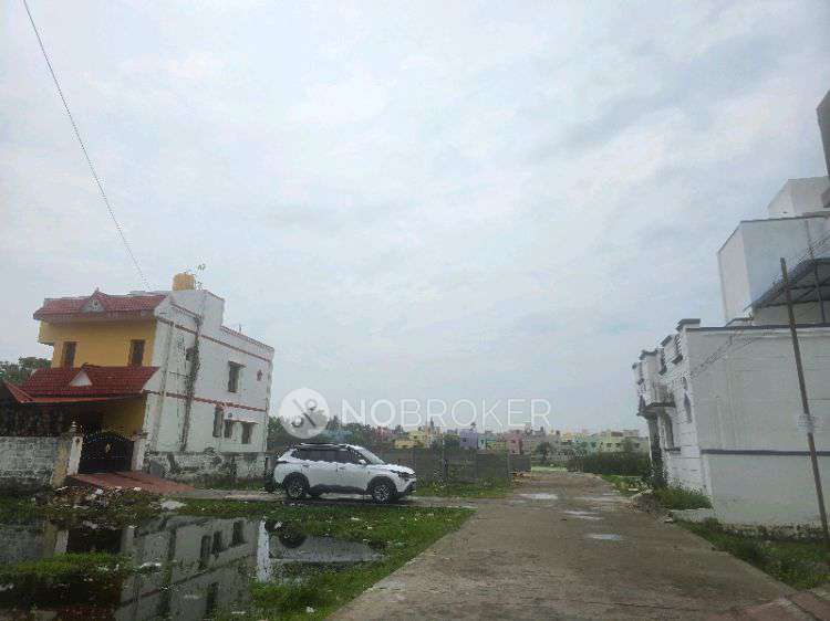 Plot For Sale  In Selayiur