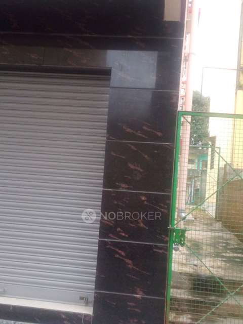 Shop in Binnipete, Bangalore for Rent 