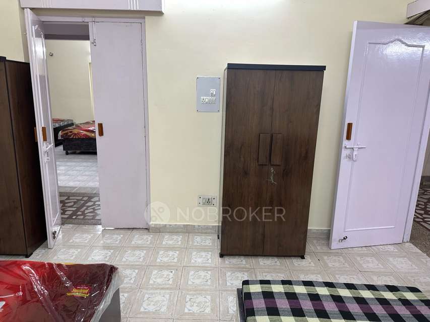 PG for Girls in Paschim Vihar