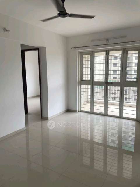 Shared Room for  In 2 BHK  In Millennium Atlas In Tathawade