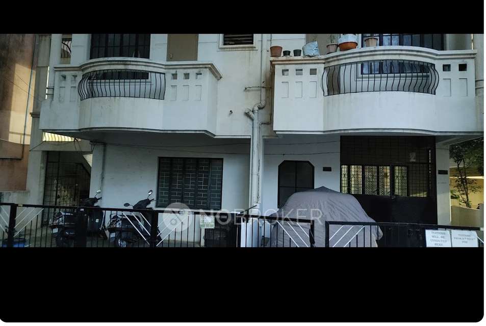2 BHK Flat In Balaji Nest, Gruhalaxmi Layout, Kamalanagar, Basaveshwarnagarnagar For Sale  In Kamalanagar Market