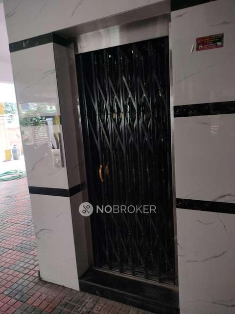 3 BHK Flat In Sandhya Sarovar Ii For Sale  In Kukatpally