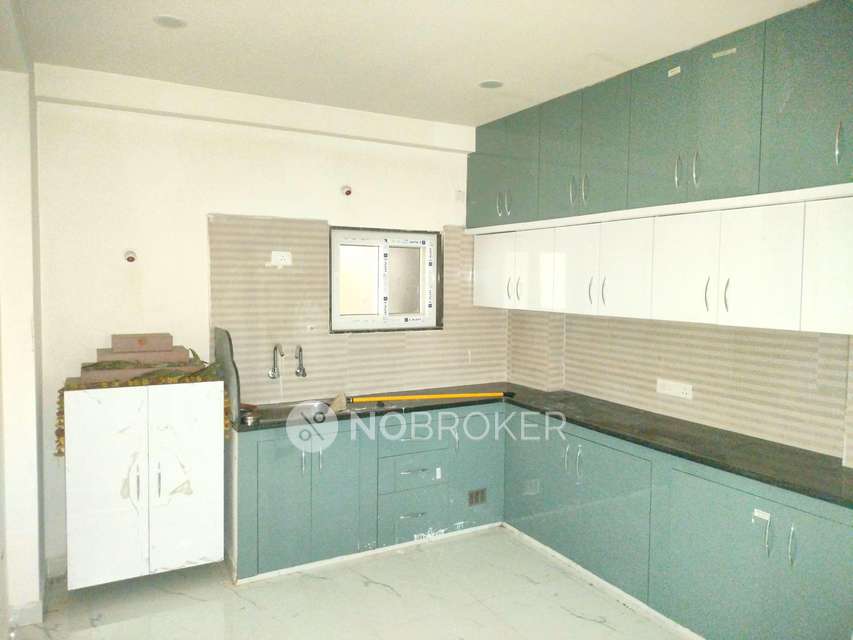 3 BHK Flat In Sandhya Sarovar Ii For Sale  In Kukatpally