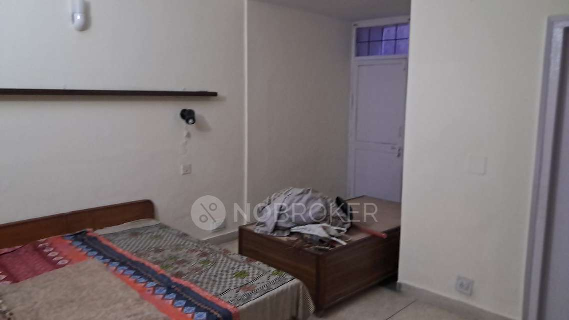 2 BHK House for Rent  In Sector 43