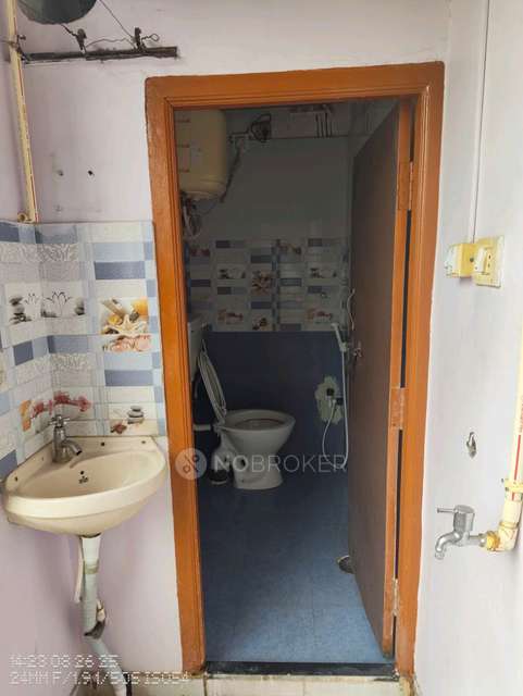 2 BHK Flat In Sri Nilaya Apartment For Sale  In Nallakunta