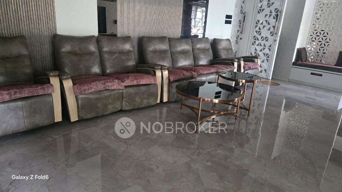 4+ BHK Flat In Goel Ganga Bhagyoday For Sale  In Ganga Bhagyodaya Society