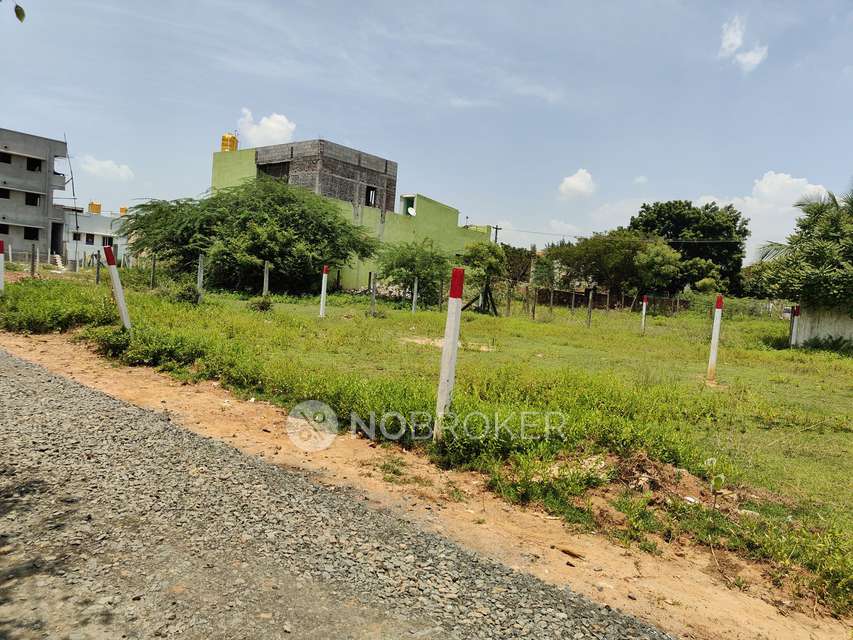 Plot For Sale  In Chinnanolambur