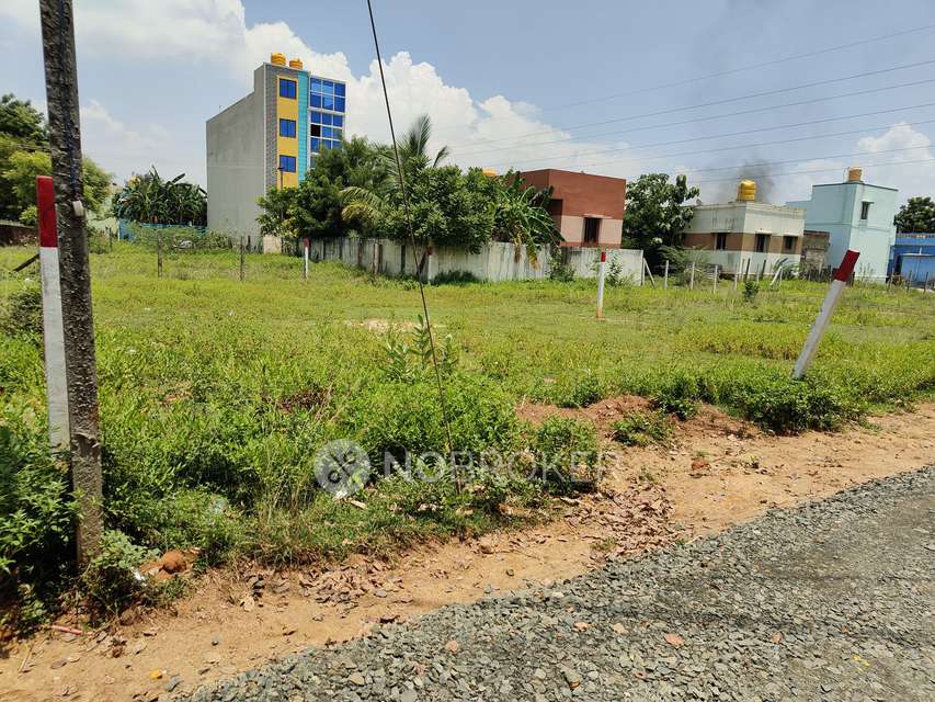Plot For Sale  In Chinnanolambur