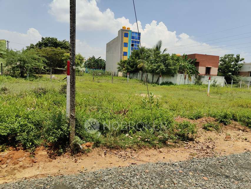 Plot For Sale  In Chinnanolambur