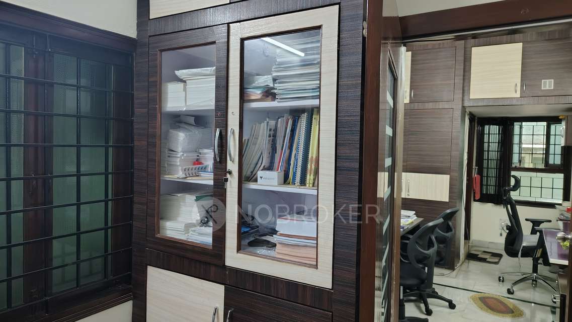 2 BHK Flat In Office Space In Charmy Ganesh Nilayam For Sale  In Hitec City