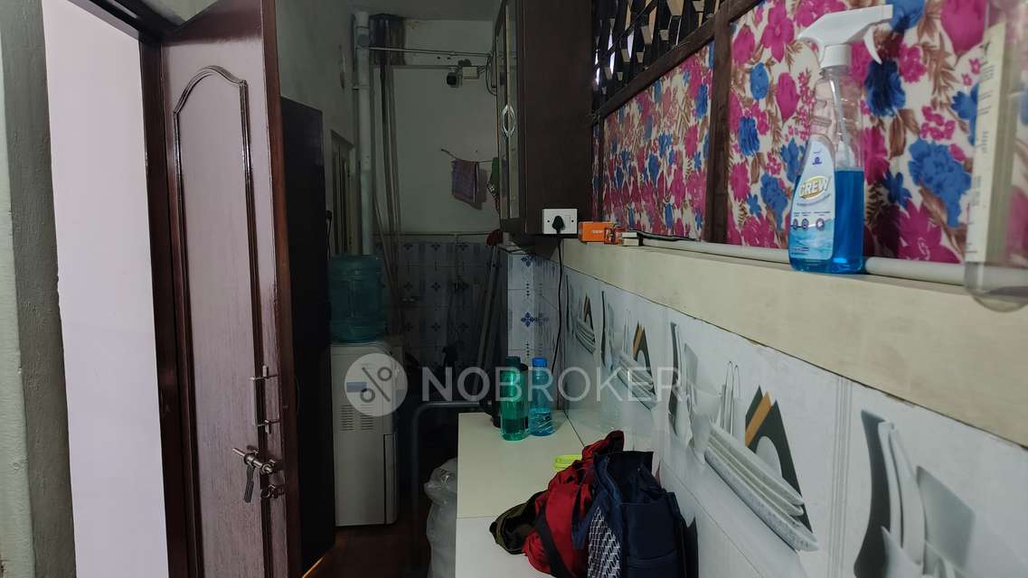 2 BHK Flat In Office Space In Charmy Ganesh Nilayam For Sale  In Hitec City