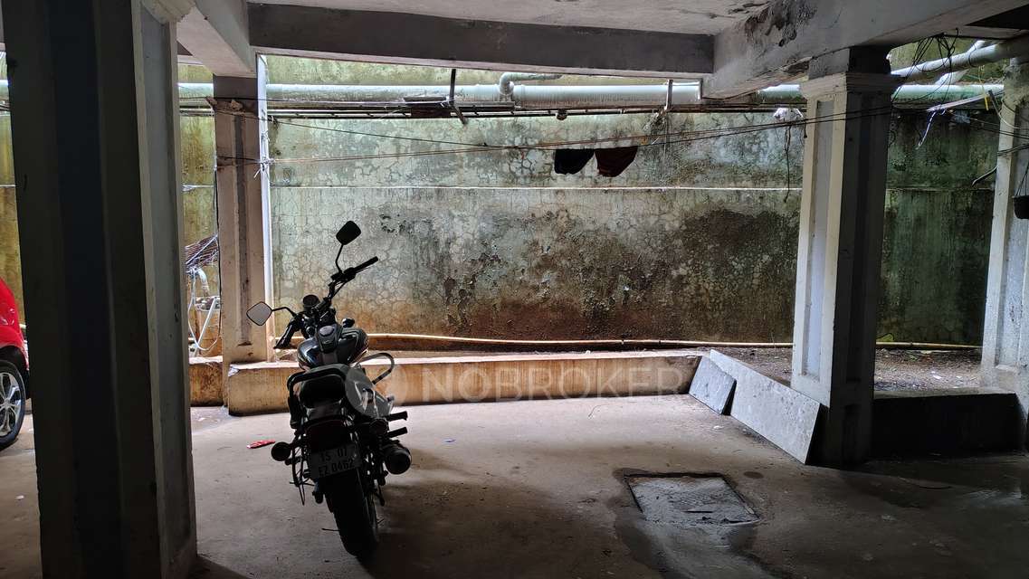 2 BHK Flat In Office Space In Charmy Ganesh Nilayam For Sale  In Hitec City