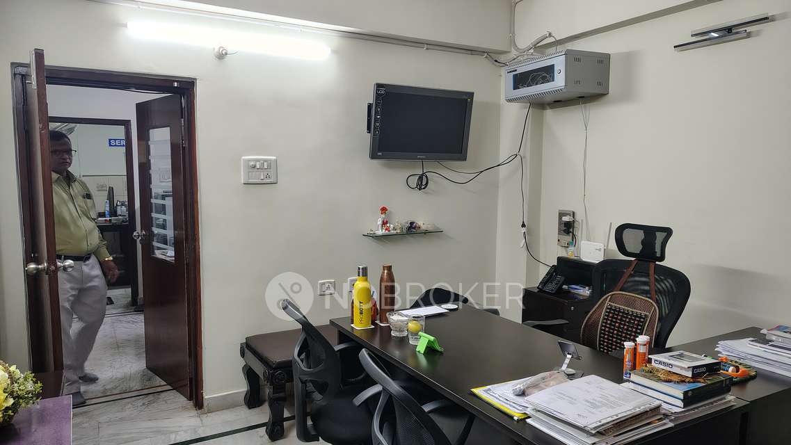2 BHK Flat In Office Space In Charmy Ganesh Nilayam For Sale  In Hitec City