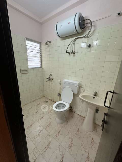 2 BHK Flat In National Games Housing Complex For Sale  In Koramangala