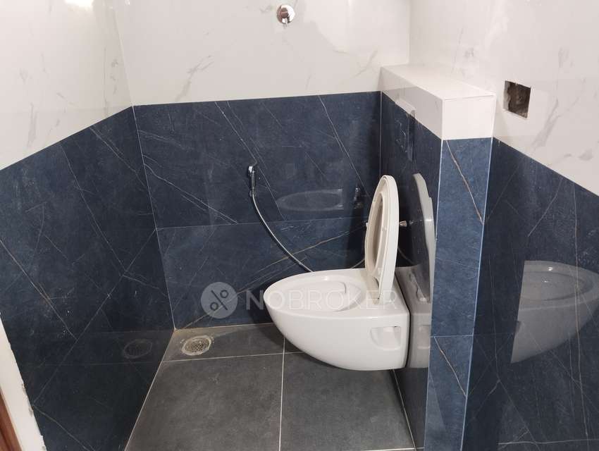 4 BHK Flat In Vista Grandeur For Sale  In Madhapur