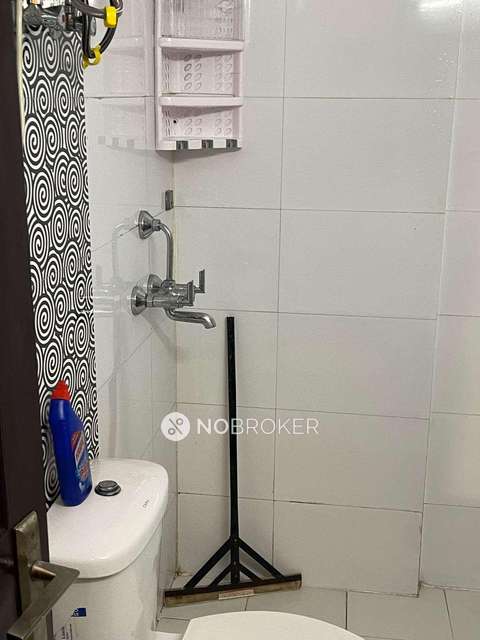 2 BHK Flat In Crossing Republik For Sale  In Crossings Republik