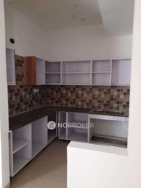 2 BHK Flat In Prateek Grand City, Siddharth Vihar For Sale  In Siddharth Vihar