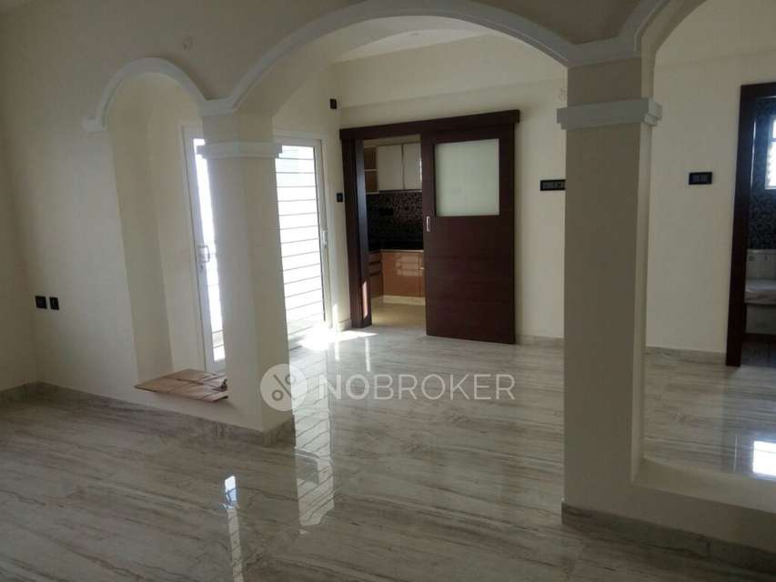 2 BHK Flat In Basha Residency For Sale  In  Anna Nagar East